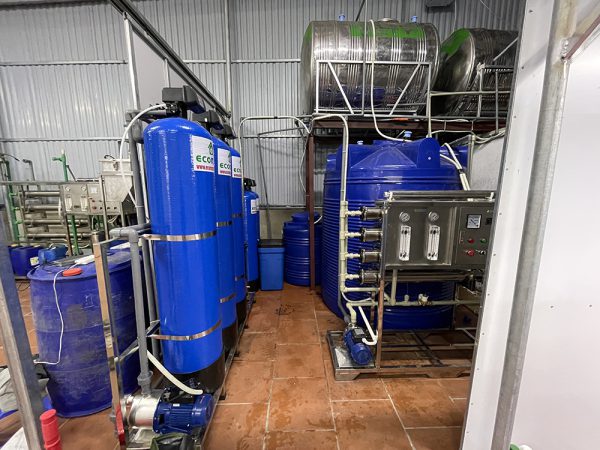 lắp đặt máy lọc nước công nghiệp công suất 1000 lít phục vụ sản xuất nước muối