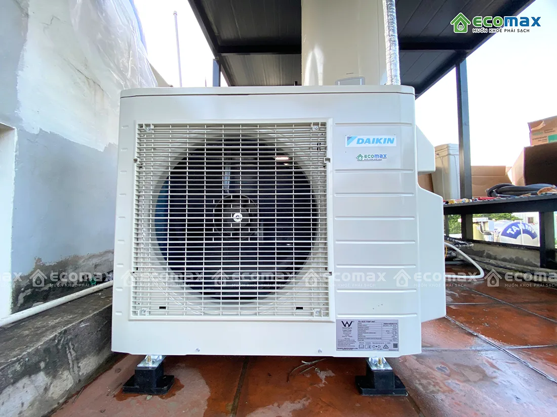 Công trình lắp đặt thực tế Máy nước nóng Heat Pump Daikin 315 Lít tại Hoàng Mai - Hà Nội
